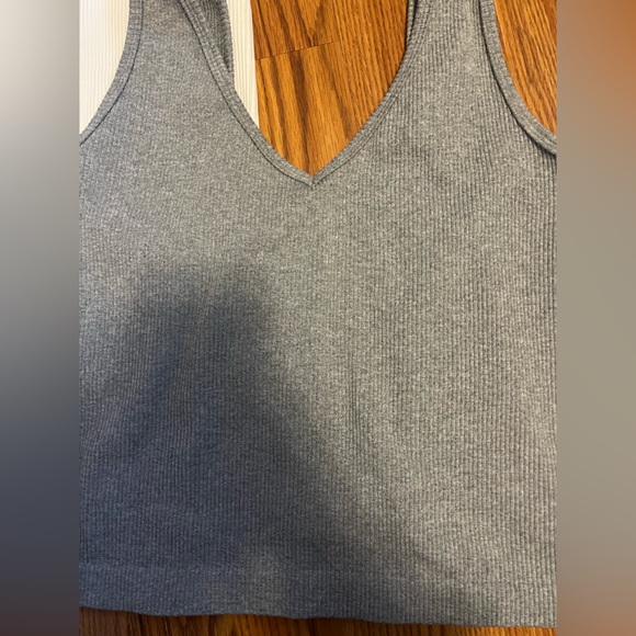 Old Navy Ribbed Tanks - Picture 2 of 4